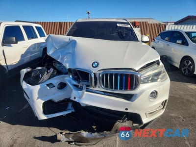 Piąte zdjęcie samochodu w środku: 2016 BMW X5 XDRIVE35I VIN:5UXKR0C57G0P33824 - miniatura