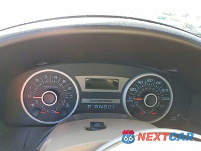 Zdjęcie 9 z 12 samochodu: 2006 FORD EXPEDITION EDDIE BAUER VIN:1FMFU17596LA09577 - miniatura