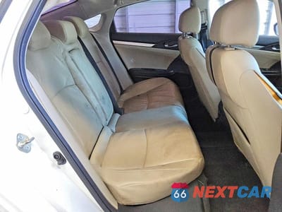 Zdjęcie 10 z 12 samochodu: 2016 HONDA CIVIC TOURING VIN:19XFC1F91GE201484 - miniatura