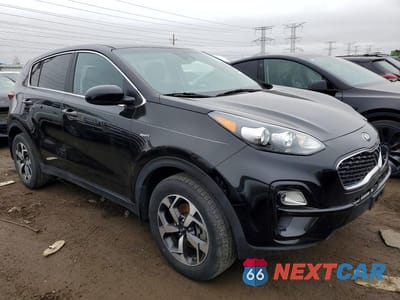 Czwarte zdjęcie samochodu z boku: 2022 KIA SPORTAGE LX VIN:KNDPMCAC3N7993280 - miniatura