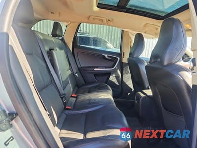 Zdjęcie 11 z 12 samochodu: 2012 VOLVO XC60 T6 VIN:YV4902DZ2C2297905 - miniatura