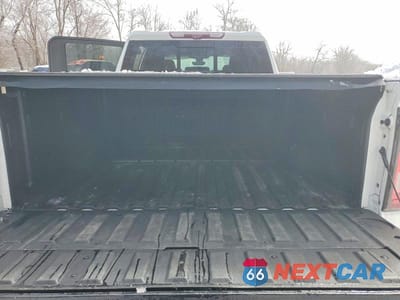 Zdjęcie 10 z 13 samochodu: 2020 GMC SIERRA K2500 AT4 VIN:1GT49PEY9LF108326 - miniatura