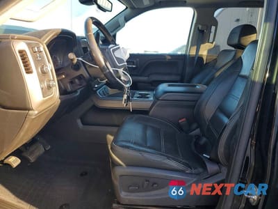 Zdjęcie 7 z 11 samochodu: 2019 GMC SIERRA K2500 DENALI VIN:1GT12SEG7KF258984 - miniatura