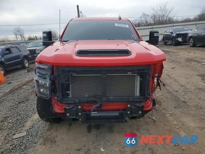 Piąte zdjęcie samochodu w środku: 2024 CHEVROLET SILVERADO K2500 CUSTOM VIN:1GC4YME70RF120768 - miniatura