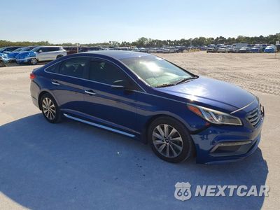 Czwarte zdjęcie samochodu z boku: 2017 HYUNDAI SONATA SPORT VIN:5NPE34AF9HH441566 - miniatura
