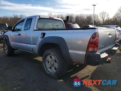 Drugie zdjęcie samochodu z przodu: 2006 TOYOTA TACOMA V6 VIN:5TEUU42N26Z265243 - miniatura