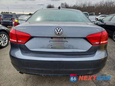 Zdjęcie 6 z 12 samochodu: 2015 VOLKSWAGEN PASSAT S VIN:1VWAT7A36FC059846 - miniatura