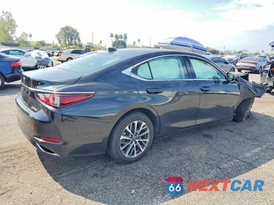 Trzecie zdjęcie samochodu z tyłu: 2024 LEXUS ES 350 BASE VIN:58ACZ1B11RU183014 - miniatura