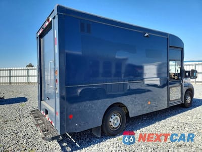 Trzecie zdjęcie samochodu z tyłu: 2022 RAM PROMASTER 3500 DELIVERY VAN VIN:3C7WRVMG0NE121293 - miniatura