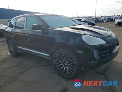 Czwarte zdjęcie samochodu z boku: 2009 PORSCHE CAYENNE VIN:WP1AA29P79LA03534 - miniatura