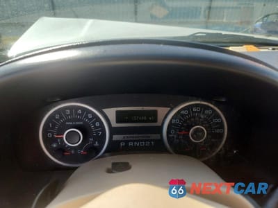 Zdjęcie 9 z 13 samochodu: 2006 FORD EXPEDITION LIMITED VIN:1FMFU20536LA92309 - miniatura