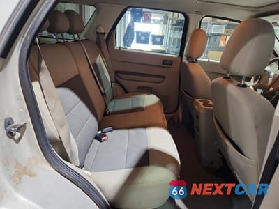 Zdjęcie 10 z 11 samochodu: 2008 FORD ESCAPE XLT VIN:1FMCU03Z28KB49565 - miniatura