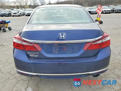 Zdjęcie 6 z 11 samochodu: 2017 HONDA ACCORD LX VIN:1HGCR2F3XHA209544 - miniatura