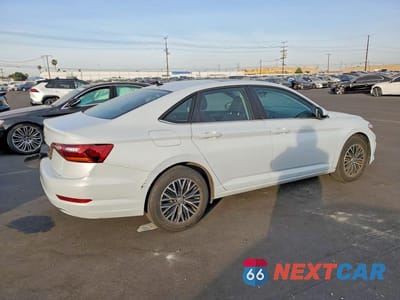 Trzecie zdjęcie samochodu z tyłu: 2019 VOLKSWAGEN JETTA S VIN:3VWC57BU4KM117178 - miniatura