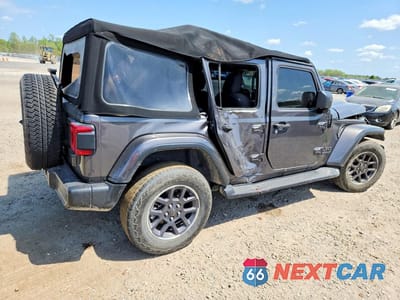 Trzecie zdjęcie samochodu z tyłu: 2021 JEEP WRANGLER UNLIMITED SPORT VIN:1C4HJXDG2MW692796 - miniatura