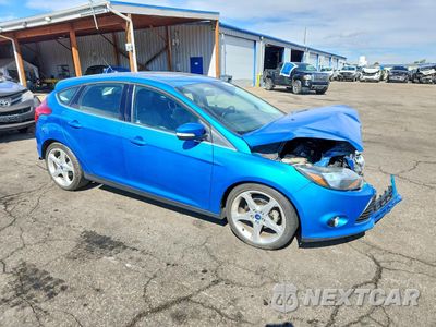 Czwarte zdjęcie samochodu z boku: 2012 FORD FOCUS TITANIUM VIN:1FAHP3N2XCL279010 - miniatura