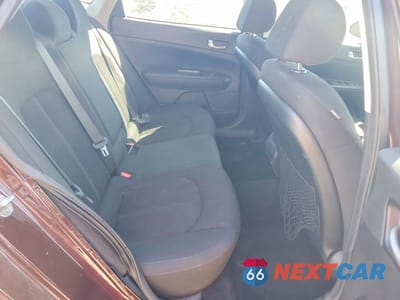 Zdjęcie 10 z 11 samochodu: 2019 KIA OPTIMA LX VIN:5XXGT4L38KG361819 - miniatura