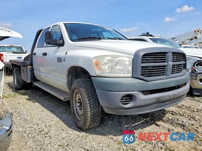 Czwarte zdjęcie samochodu z boku: 2008 DODGE RAM FLATBED TRUCK VIN:3D7MX38A48G204891 - miniatura