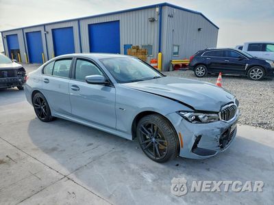 Czwarte zdjęcie samochodu z boku: 2023 BMW 330E VIN:3MW39FF03P8C97629 - miniatura