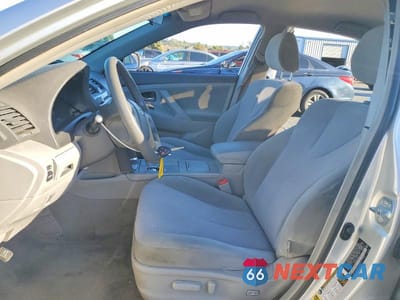 Zdjęcie 7 z 12 samochodu: 2010 TOYOTA CAMRY LE VIN:4T4BF3EK6AR022745 - miniatura