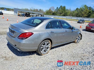 Trzecie zdjęcie samochodu z tyłu: 2019 MERCEDES-BENZ C 300 4MATIC VIN:55SWF8EB3KU288150 - miniatura