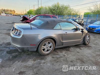 Trzecie zdjęcie samochodu z tyłu: 2014 FORD MUSTANG VIN:1ZVBP8EM5E5289317 - miniatura