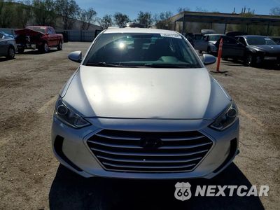 Piąte zdjęcie samochodu w środku: 2017 HYUNDAI ELANTRA SE VIN:5NPD74LF9HH178749 - miniatura