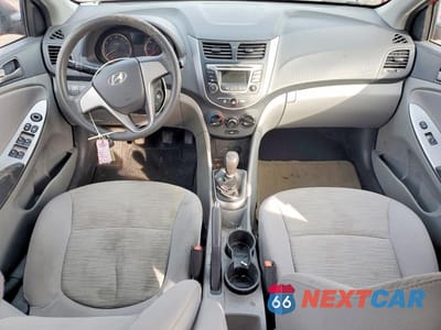 Zdjęcie 8 z 12 samochodu: 2017 HYUNDAI ACCENT SE VIN:KMHCT4AE3HU293317 - miniatura
