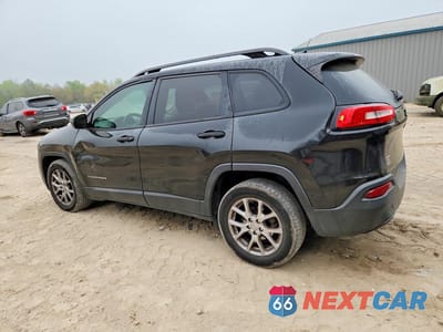 Drugie zdjęcie samochodu z przodu: 2016 JEEP CHEROKEE SPORT VIN:1C4PJLAB7GW177570 - miniatura