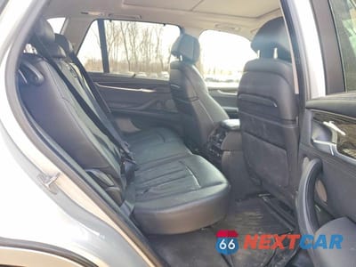 Zdjęcie 11 z 13 samochodu: 2015 BMW X5 XDRIVE50I VIN:5UXKR6C54F0J78767 - miniatura