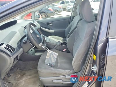 Zdjęcie 7 z 12 samochodu: 2010 TOYOTA PRIUS II VIN:JTDKN3DU5A1273052 - miniatura