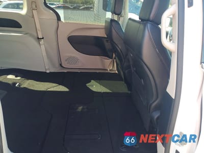 Zdjęcie 11 z 14 samochodu: 2024 CHRYSLER PACIFICA TOURING L VIN:2C4RC1BG9RR170424 - miniatura