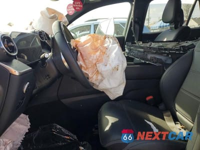 Zdjęcie 7 z 11 samochodu: 2025 MERCEDES-BENZ GLC 300 VIN:W1NKM4GB9SF405133 - miniatura