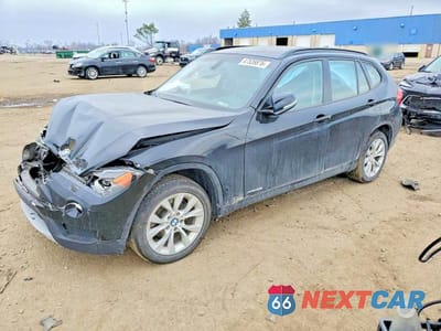2014 BMW X1 XDRIVE28I WBAVL1C54EVY16145 - główne zdjęcie licytacji z USA - miniatura