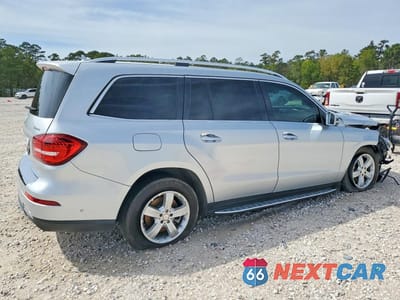 Trzecie zdjęcie samochodu z tyłu: 2018 MERCEDES-BENZ GLS 450 4MATIC VIN:4JGDF6EE9JB177445 - miniatura