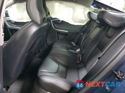 Zdjęcie 10 z 11 samochodu: 2013 VOLVO S60 T5 VIN:YV1612FH0D2202681 - miniatura