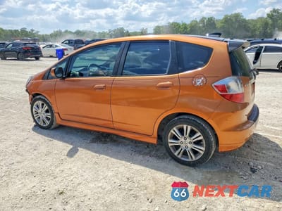 Drugie zdjęcie samochodu z przodu: 2011 HONDA FIT SPORT VIN:JHMGE8H58BS009937 - miniatura