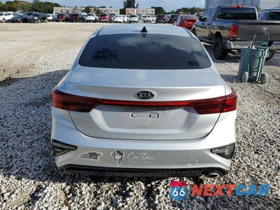 Zdjęcie 6 z 12 samochodu: 2021 KIA FORTE LXS VIN:3KPF24AD0ME345698 - miniatura