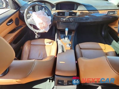 Zdjęcie 8 z 11 samochodu: 2011 BMW 335 XI VIN:WBAPL5C58BA919037 - miniatura