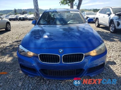 Piąte zdjęcie samochodu w środku: 2013 BMW 328 I SULEV VIN:WBA3C1C59DF442311 - miniatura