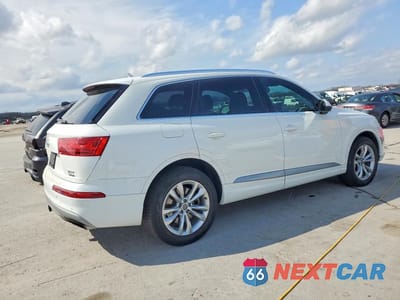 Trzecie zdjęcie samochodu z tyłu: 2017 AUDI Q7 PREMIUM PLUS VIN:WA1LAAF75HD018061 - miniatura