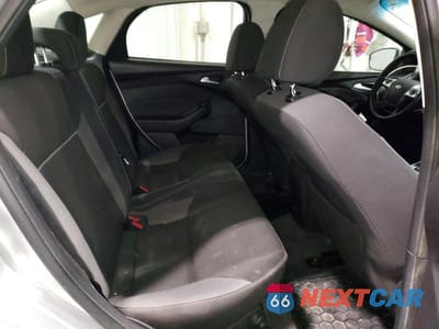 Zdjęcie 10 z 11 samochodu: 2014 FORD FOCUS SE VIN:1FADP3F21EL312511 - miniatura