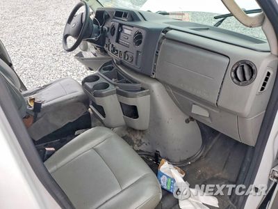 Zdjęcie 8 z 14 samochodu: 2014 FORD E150 UTILITY / SERVICE VAN VIN:1FTNE1EWXEDA59440 - miniatura