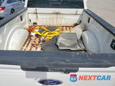 Zdjęcie 10 z 13 samochodu: 2024 FORD F350 VIN:1FT8W3BN2REC97834 - miniatura