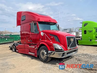 2012 VOLVO VN VNL 4V4NC9EH6CN543929 - główne zdjęcie licytacji z USA - miniatura
