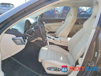Zdjęcie 7 z 12 samochodu: 2015 PORSCHE PANAMERA GTS VIN:WP0AF2A72FL080936 - miniatura