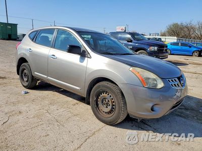 Czwarte zdjęcie samochodu z boku: 2013 NISSAN ROGUE S VIN:JN8AS5MT3DW016104 - miniatura