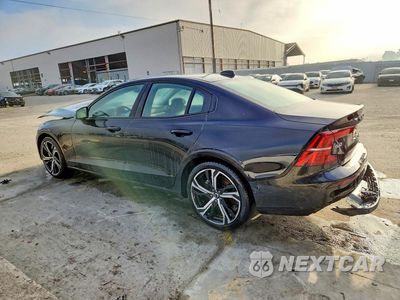 Drugie zdjęcie samochodu z przodu: 2025 VOLVO S60 PLUS VIN:7JRL12FC1SG368867 - miniatura