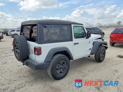 Trzecie zdjęcie samochodu z tyłu: 2025 JEEP WRANGLER SPORT VIN:1C4PJXAN0SW581532 - miniatura
