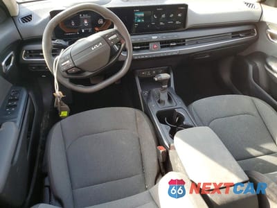 Zdjęcie 8 z 11 samochodu: 2025 KIA K4 LXS VIN:3KPFT4DEXSE236566 - miniatura